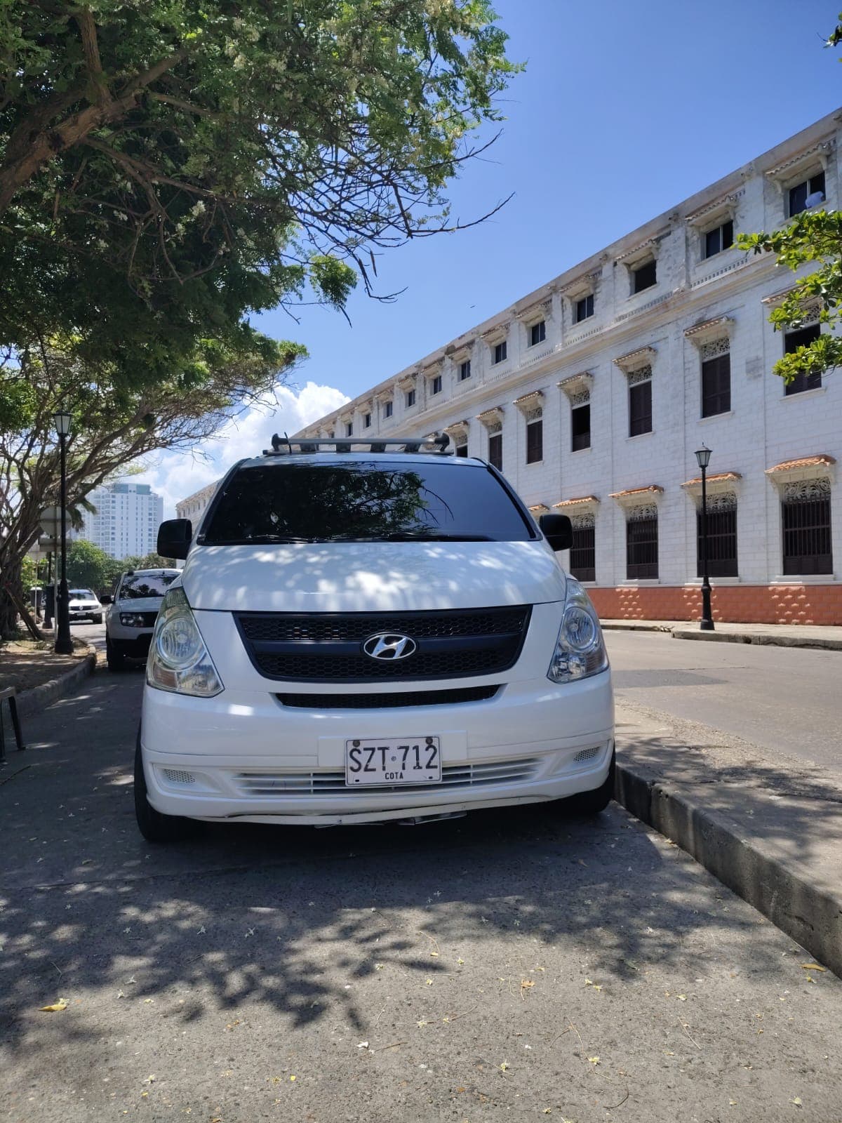 Transporte privado en vans ida y vuelta 2